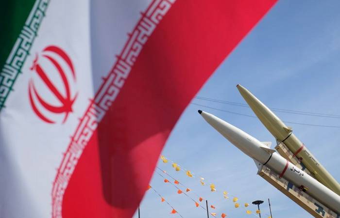 В Минобороны Ирана заявили об усилении ракетной обороны