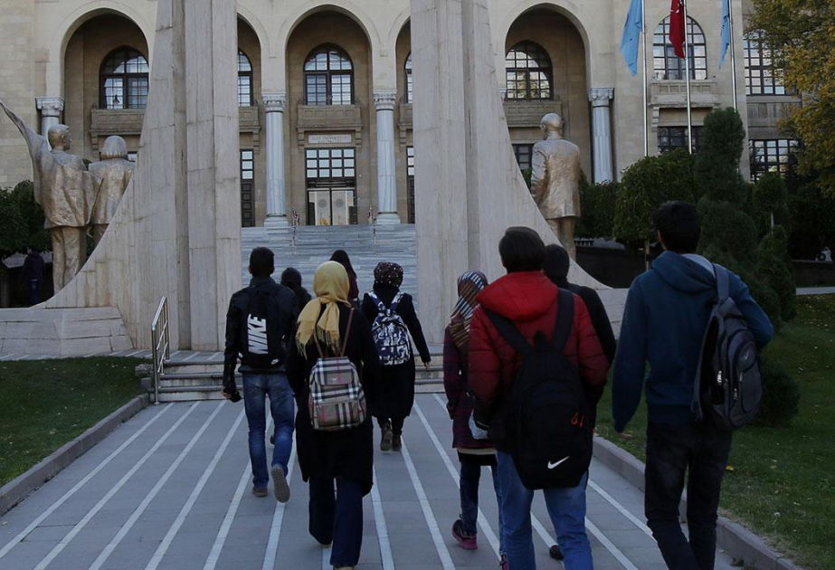 Демографический кризис угрожает системе высшего образования Турции