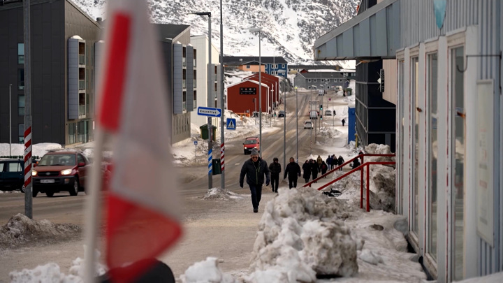 Бездомный в Гренландии рассказал, что согласен стать американцем за $1 млн