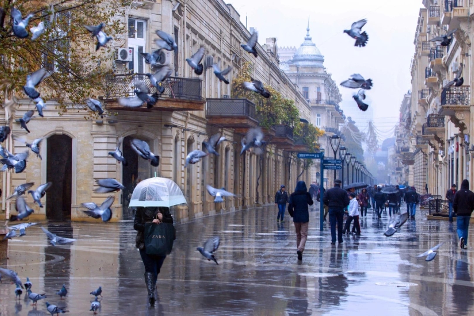 В Баку ожидается дождь, в районах - снег