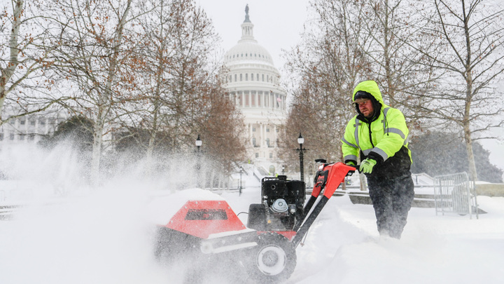 Снежный коллапс в США