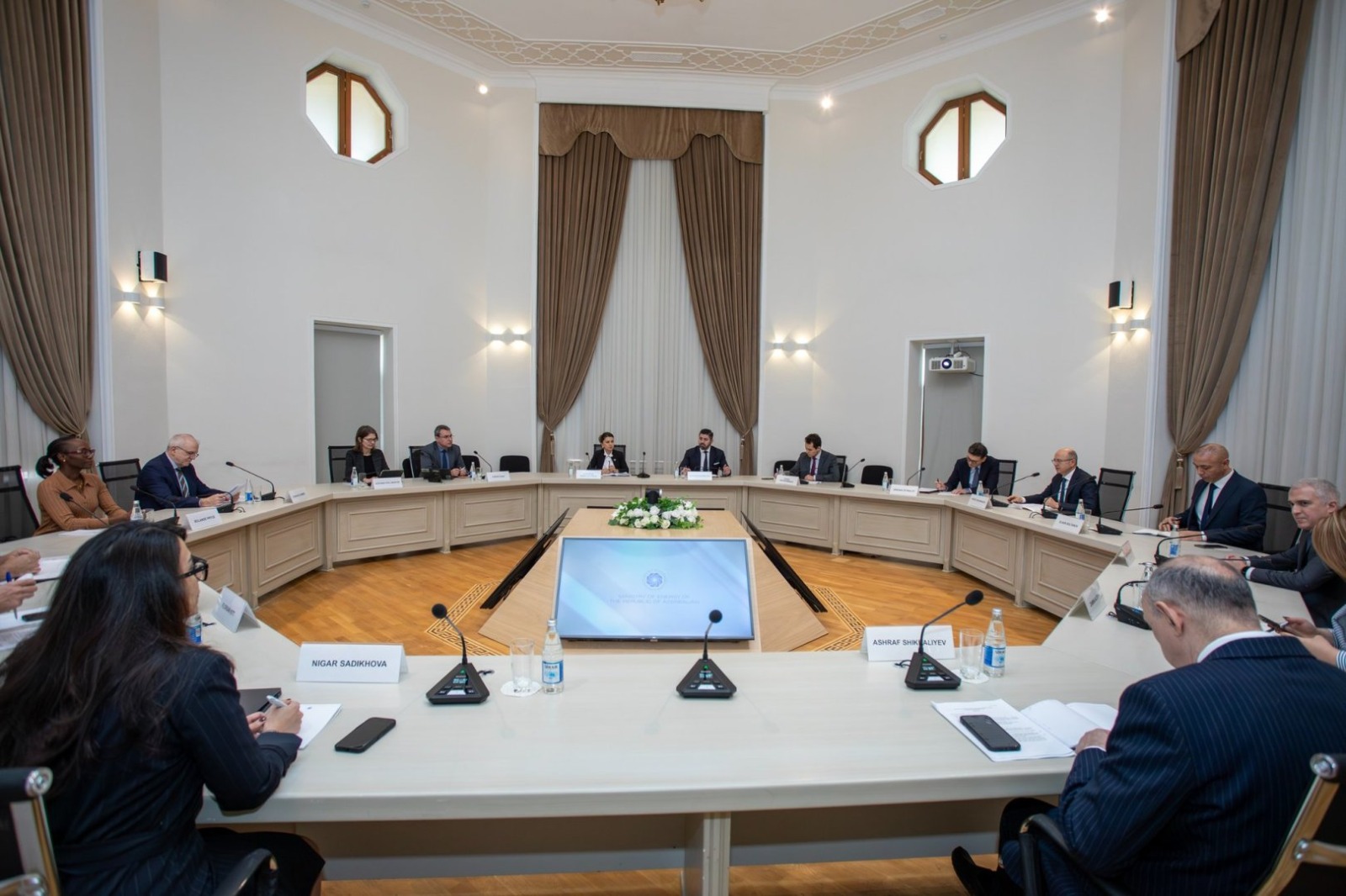 ВБ модернизируют энергосети Азербайджана