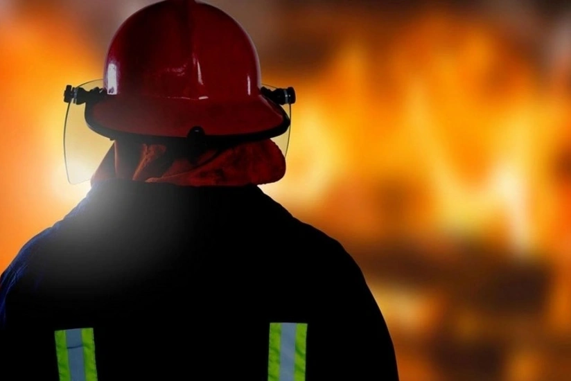 В Нижегородской области РФ три человека погибли при пожаре