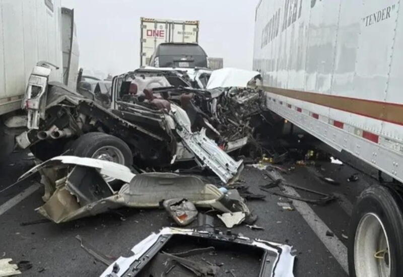 Сто автомобилей столкнулись на трассе в Калифорнии