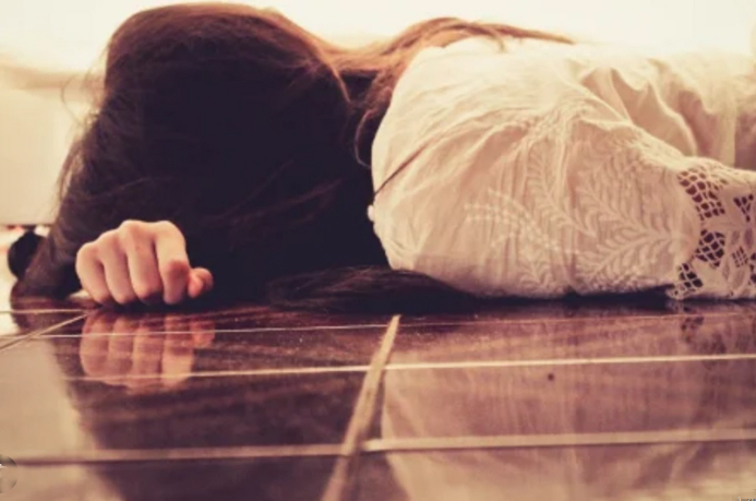 Молодая женщина погибла от угарного газа в Сабирабаде