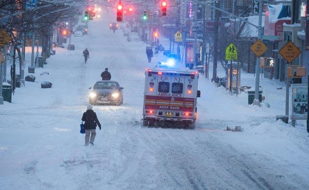 В США в результате последствий снегопада число погибших достигло 100 человек