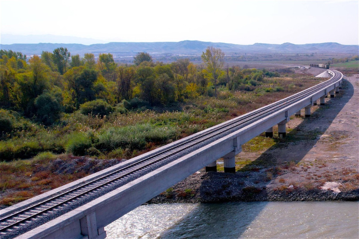 Новый мост через Араз