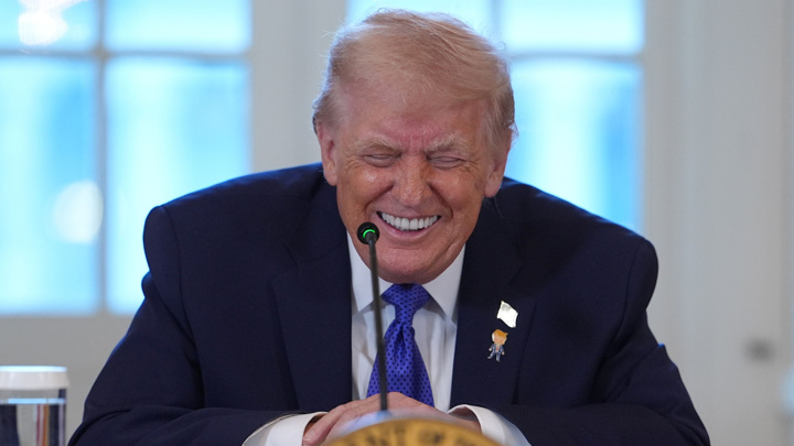 WP: Трамп пошутил, что хочет сделать Канаду, Гренландию и Венесуэлу штатами США