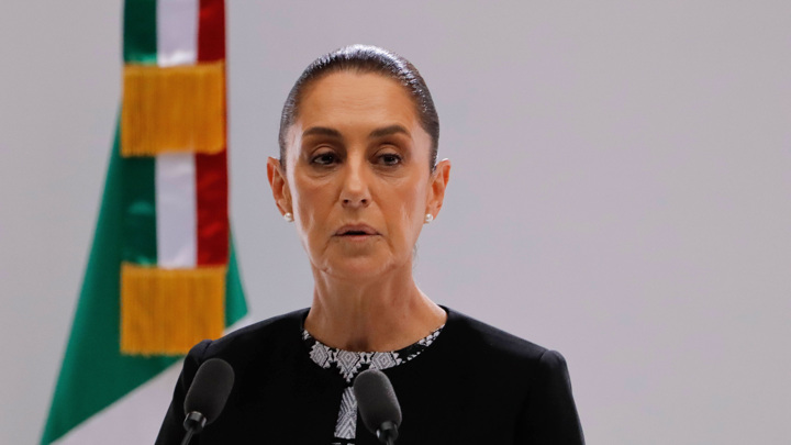 Президент Мексики заявила, что страна направит гумпомощь Кубе