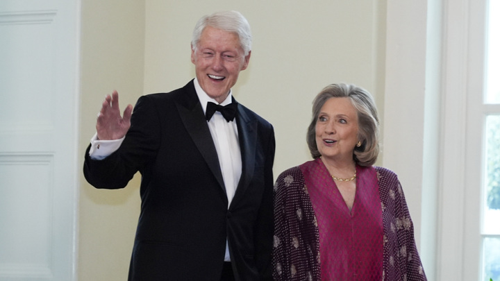 Клинтоны дадут показания в рамках расследования дела Эпштейна