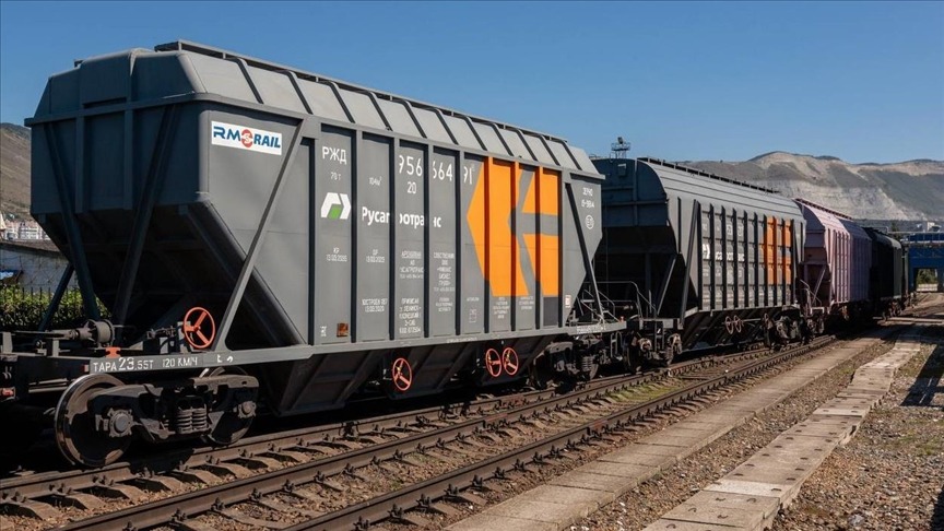 Топливо из Баку и товары из Иревана