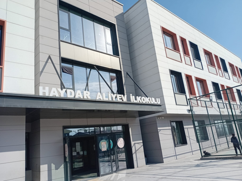 Мурат Демирджи: Начальная школа имени Гейдара Алиева &ndash; лучший дар Азербайджана детям Кахраманмараша