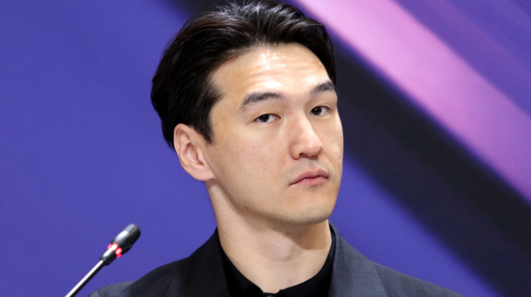 Комику Нурлану Сабурову запретили въезд в Россию на 50 лет