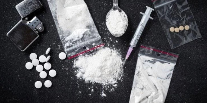 В Азербайджане у ранее судимой женщины изъяли крупную партию наркотиков