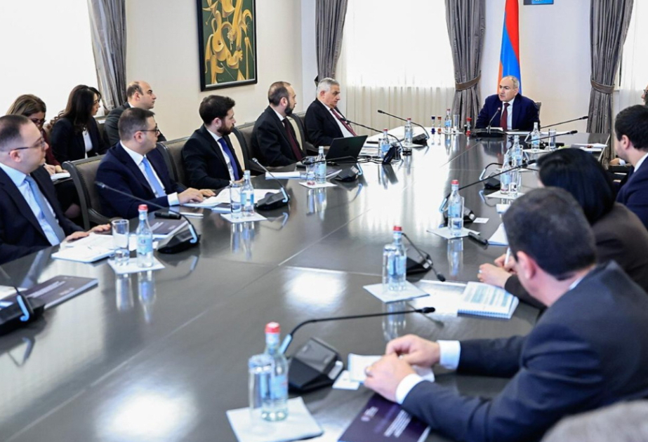 В МИД Армении обсуждено мирное соглашение с Азербайджаном