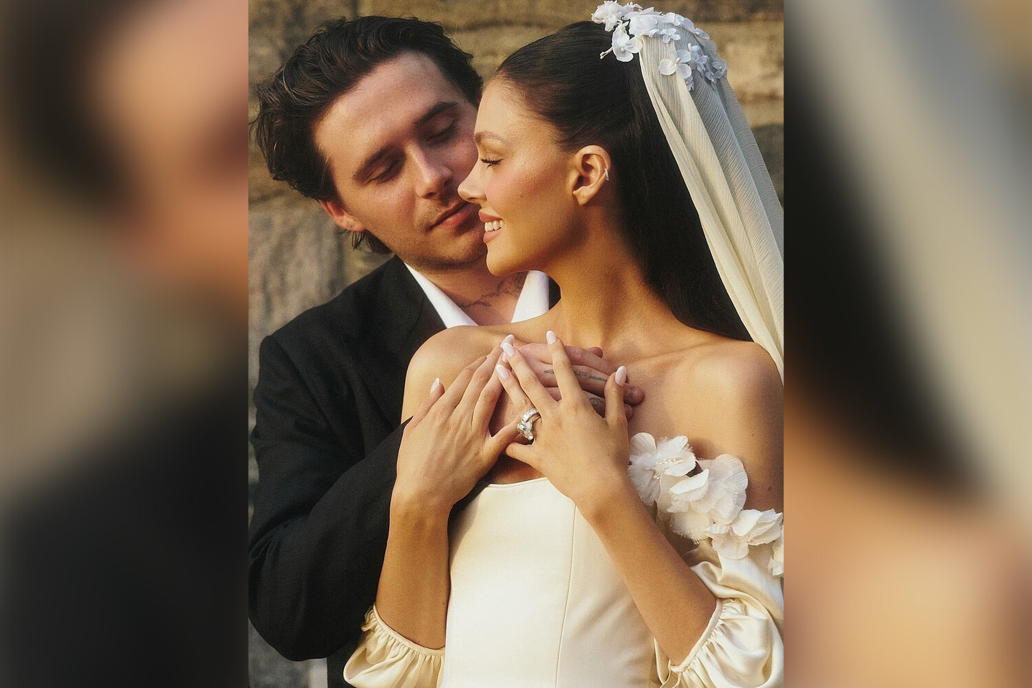 Сын Бекхэмов и его жена захотели усыновить ребенка на фоне вражды с родителями