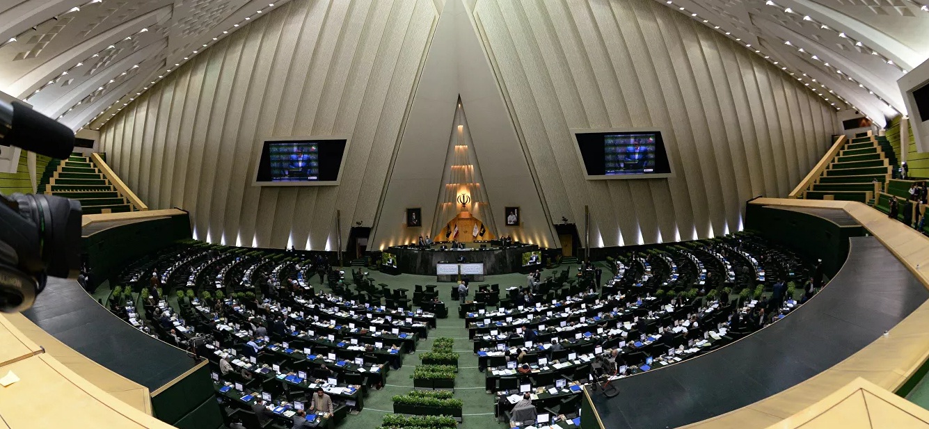 Парламент Ирана 9 февраля проведет заседание для обсуждения переговоров с США