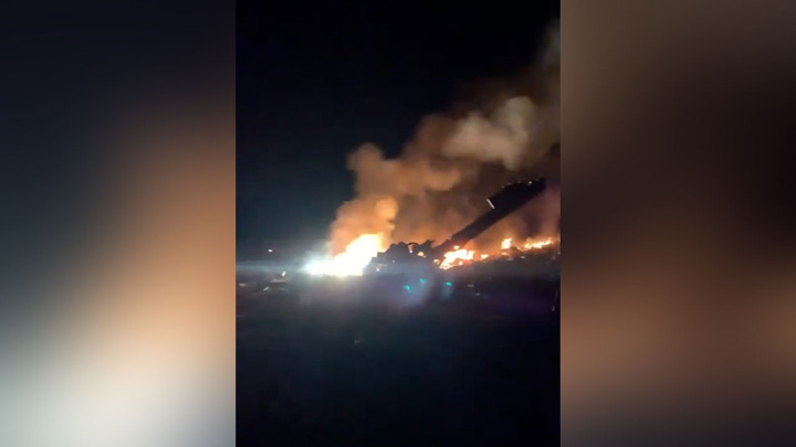 Пять человек погибли при крушении вертолета с медицинской миссией в Ливии