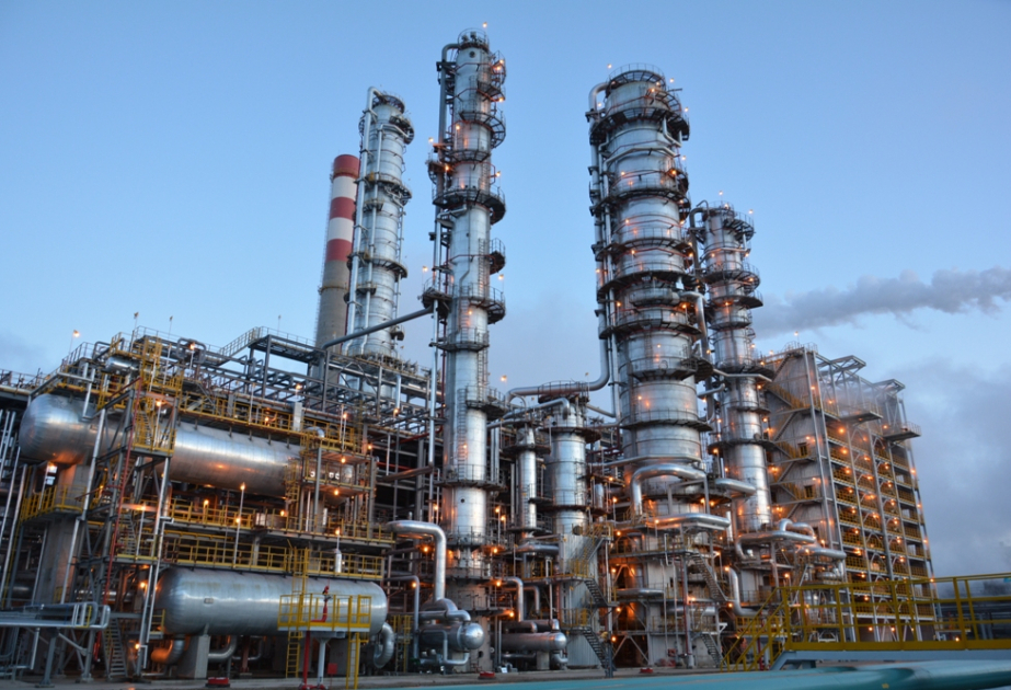 Казахстан ускорит модернизацию НПЗ для преодоления дефицита топлива
