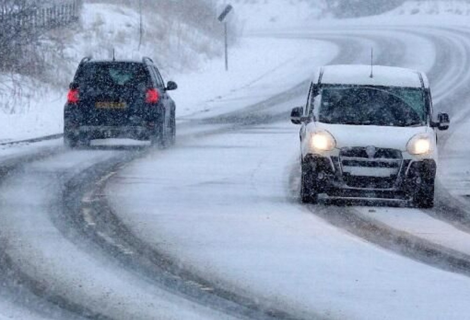 Завтра ожидаются осадки, некоторые дороги покроются льдом