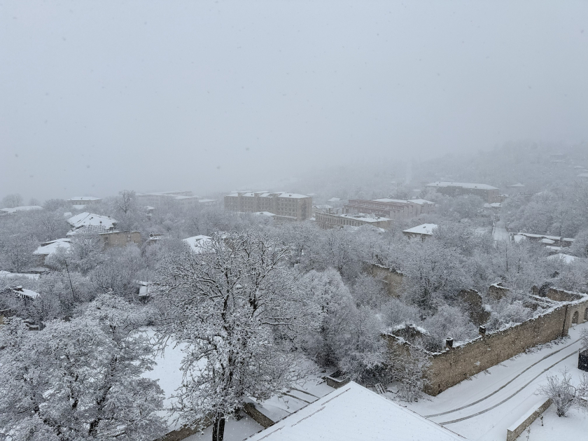 Шуша снова укутана белым покрывалом