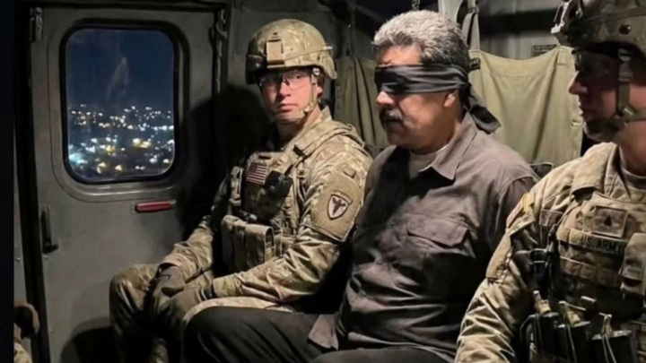 Мадуро заявил в разговоре с сыном, что власти Венесуэлы "делают то, что нужно"