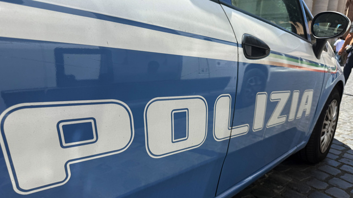 На Олимпиаде в Италии арестовали скрывавшегося от полиции 16 лет фаната хоккея