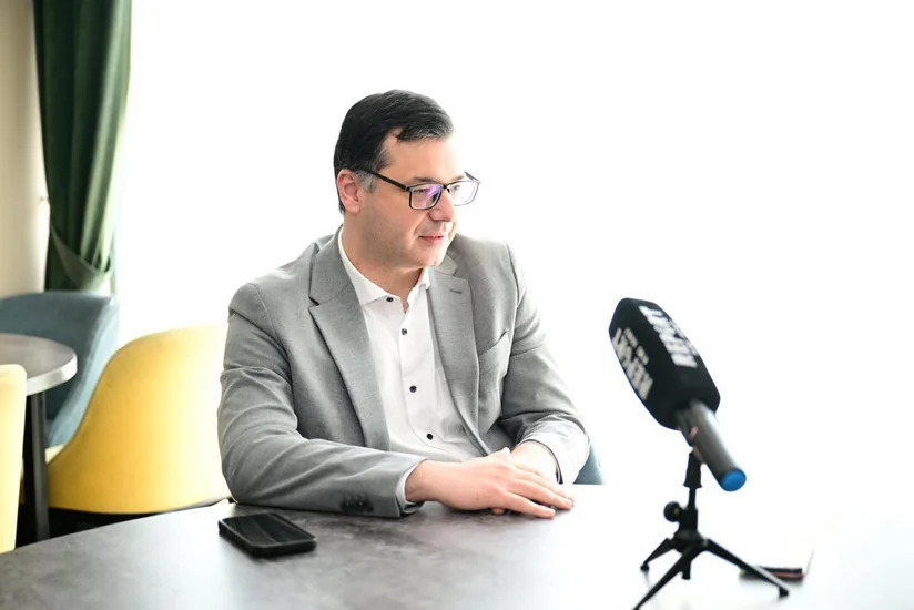 Олег Амирбеков назначен директором Русдрамы