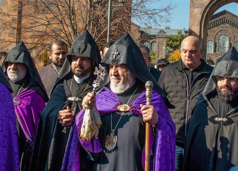 В Армении возбудили уголовное дело против католикоса всех армян