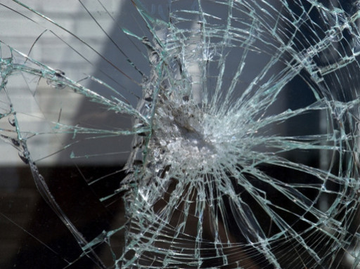 В Иране неизвестные обстреляли автобус с рабочими, есть погибшие и раненые