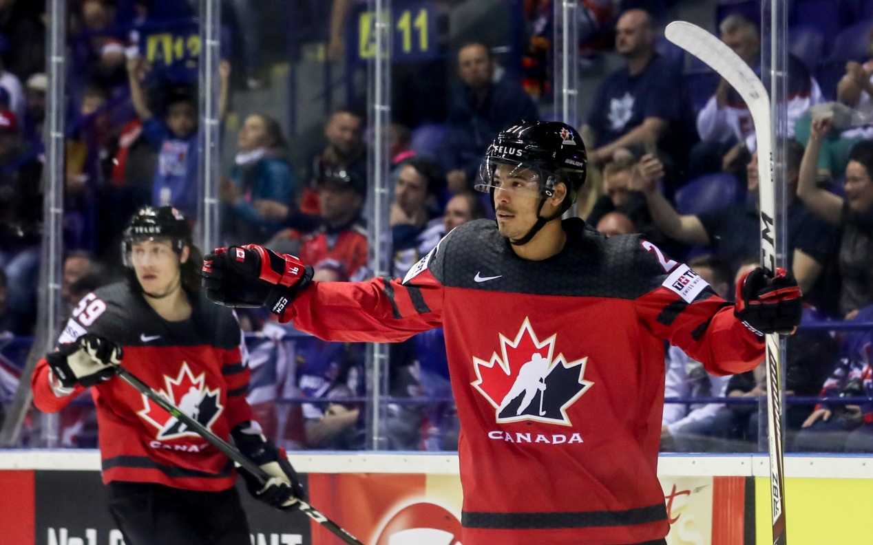 Родоначальники хоккея учинили разгром команде Франции на Олимпиаде