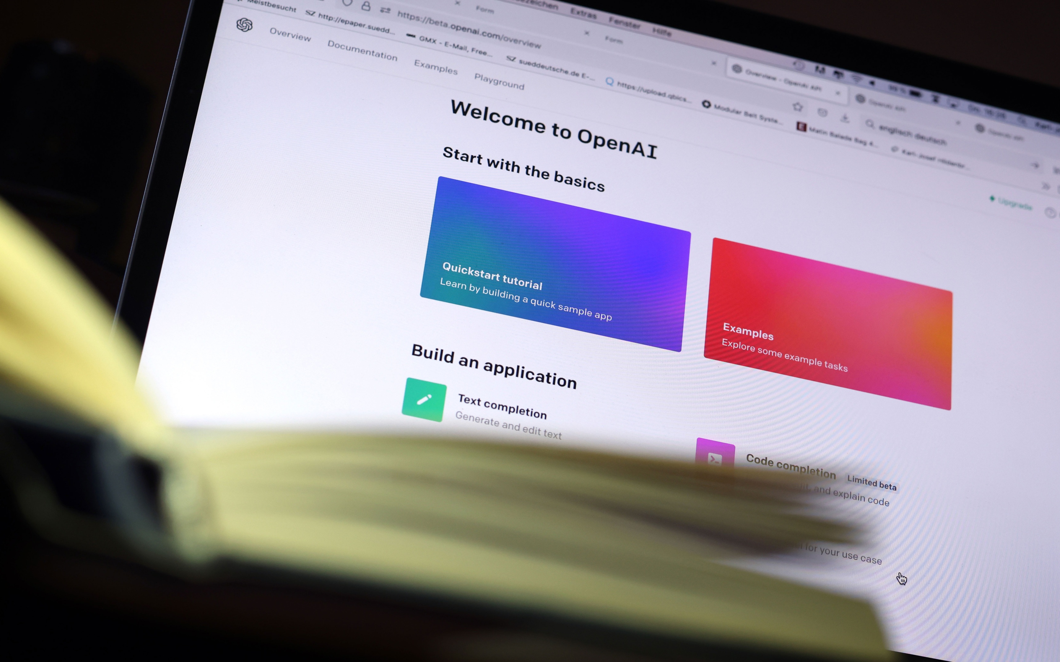 Британия может запретить детям доступ в соцсети и чат-боты в этом году