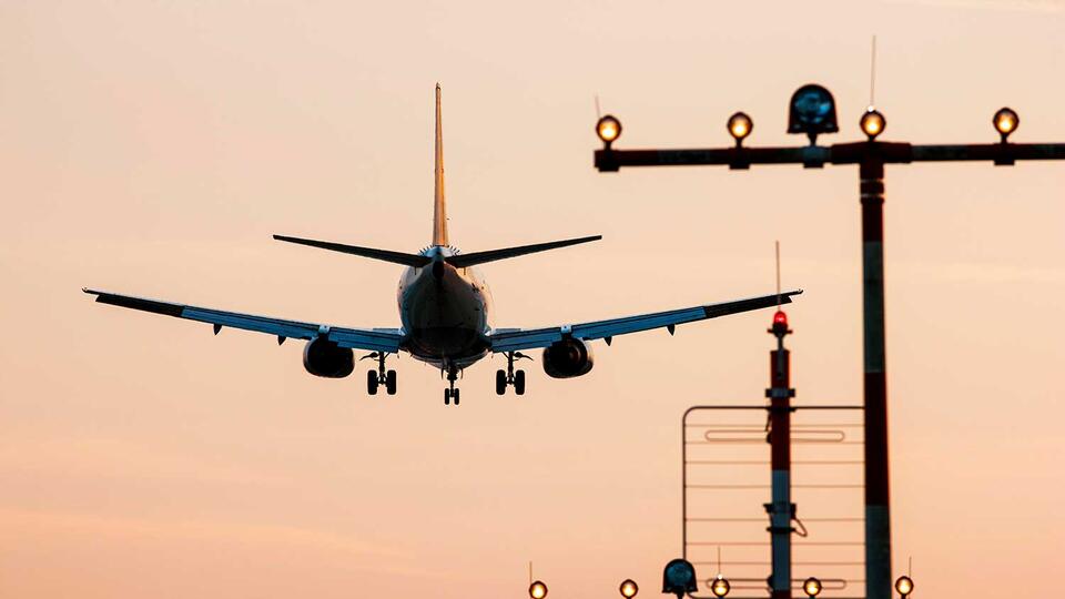 Италия одобрила пролет самолета российской делегации на пути в Женеву