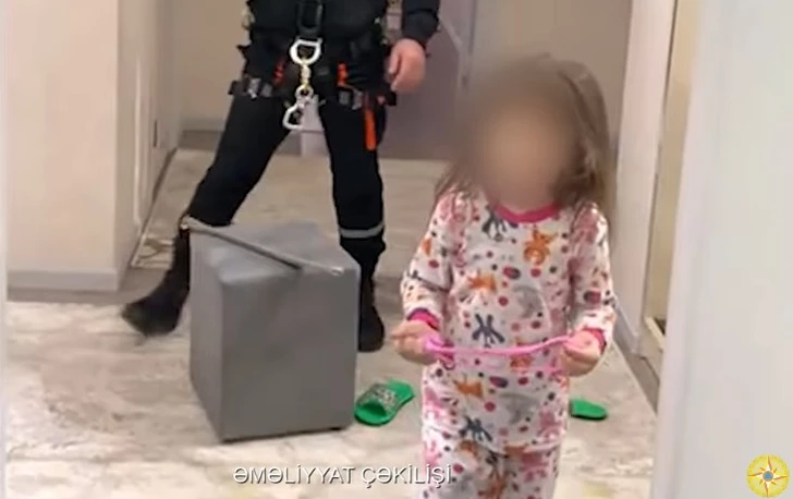 Спасатели МЧС пришли на помощь малолетней девочке в Баку