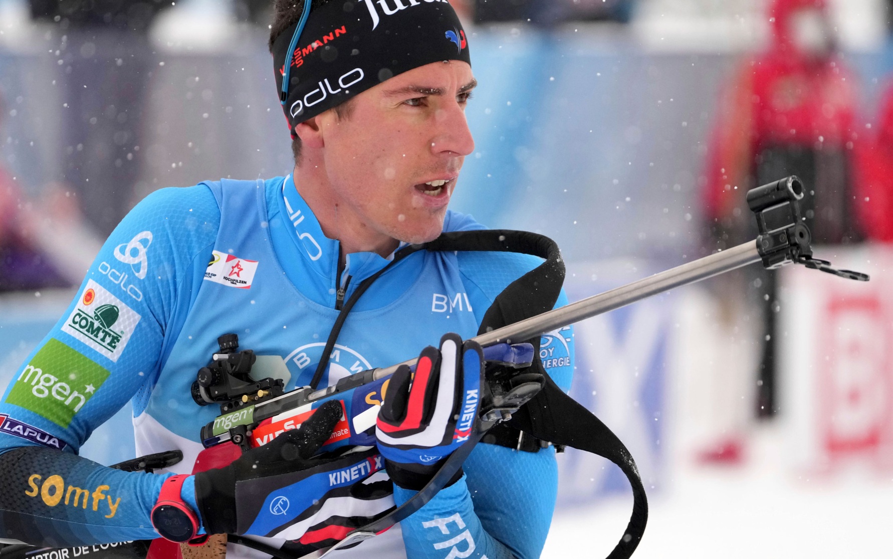 Французские биатлонисты впервые выиграли мужскую эстафету на Олимпиаде