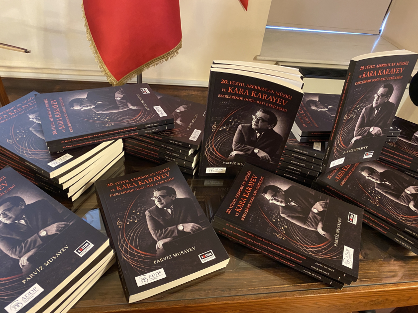 В Стамбуле состоялась презентация книги о Кара Караеве