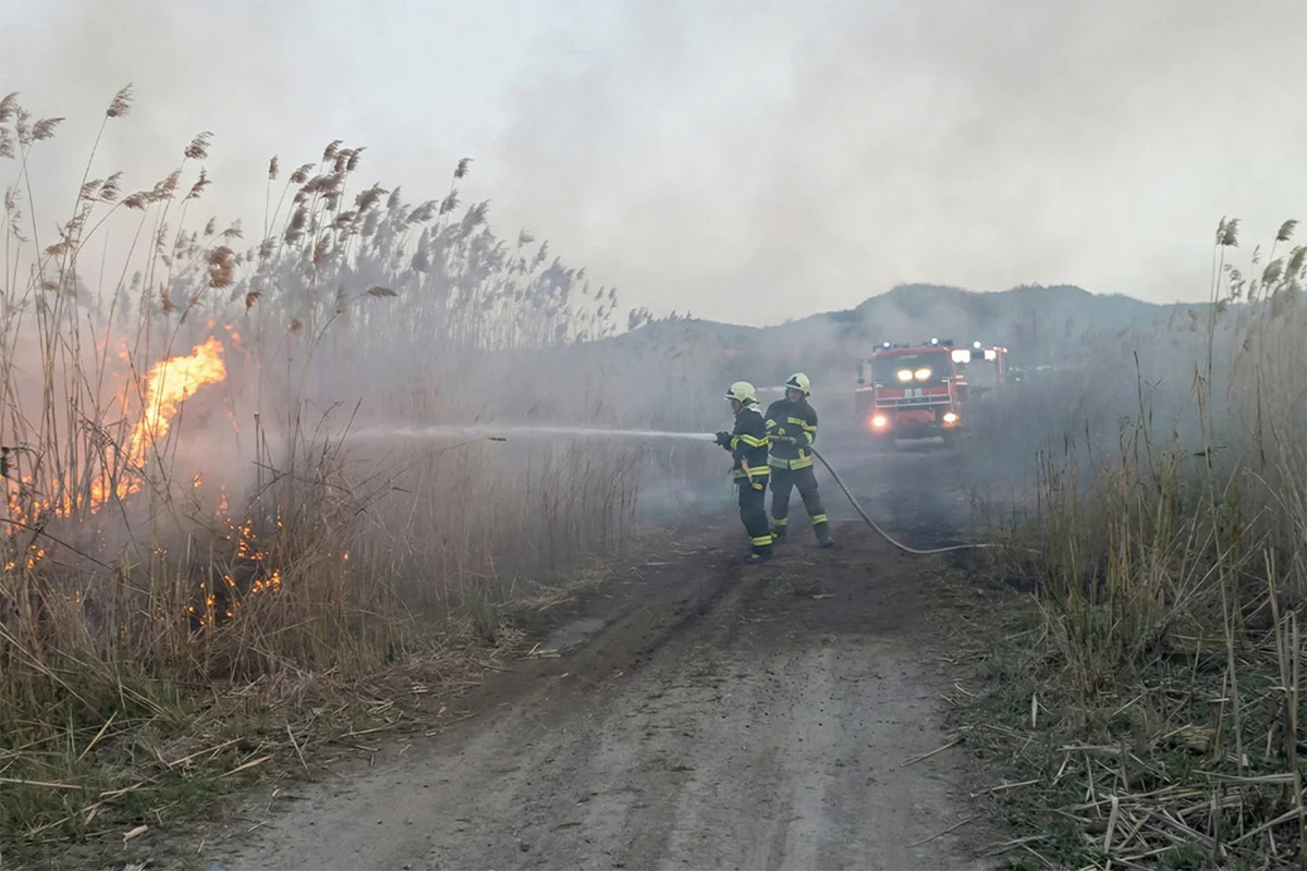 Вблизи села Джоджуг Мерджанлы произошел пожар
