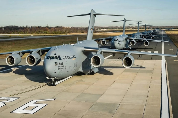 СМИ: США утроили авиационную группировку в Иордании на фоне напряжённости с Ираном