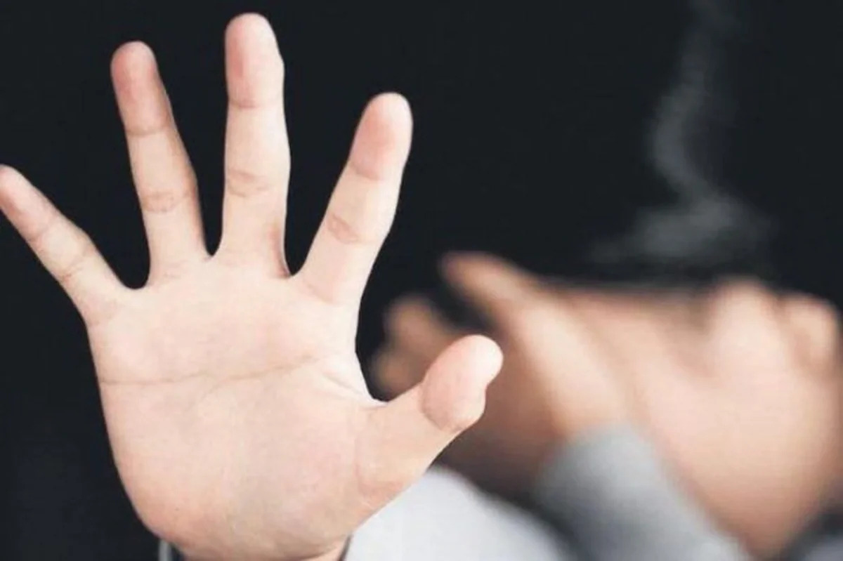 В Баку осужден юноша, вступивший в половую связь с 13-летней девочкой