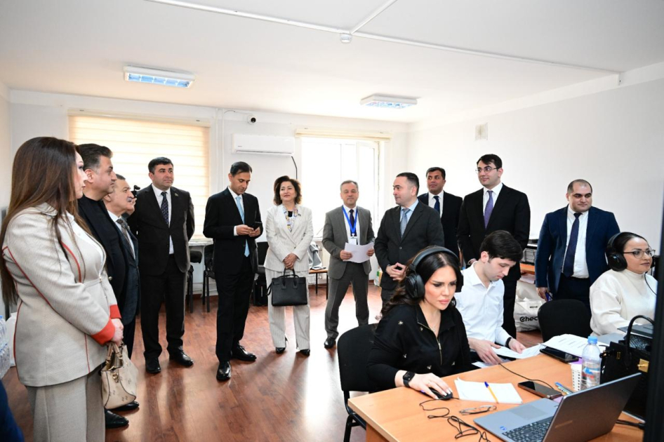 Депутаты Милли Меджлиса и деятели искусств наблюдали процесс аттестации