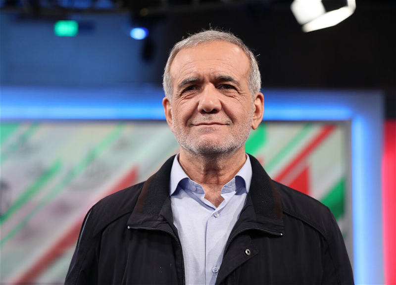 Пезешкиан поддержал мирный процесс между Азербайджаном и Арменией