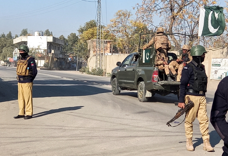 Теракт в Пакистане: погибли 4 полицейских