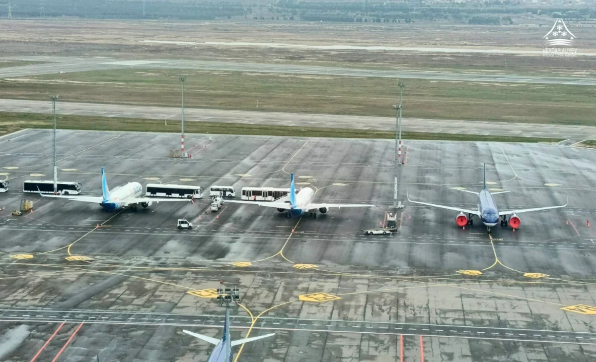 Международный аэропорт Гейдар Алиев принял два рейса Flydubai в качестве резервного аэропорта