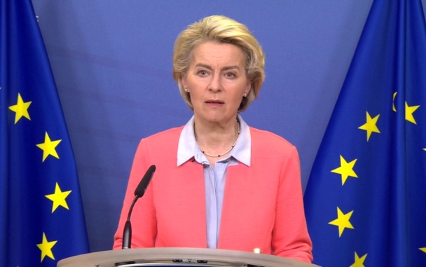 Фон дер Ляйен призвала к сдержанности все стороны конфликта на Ближнем Востоке