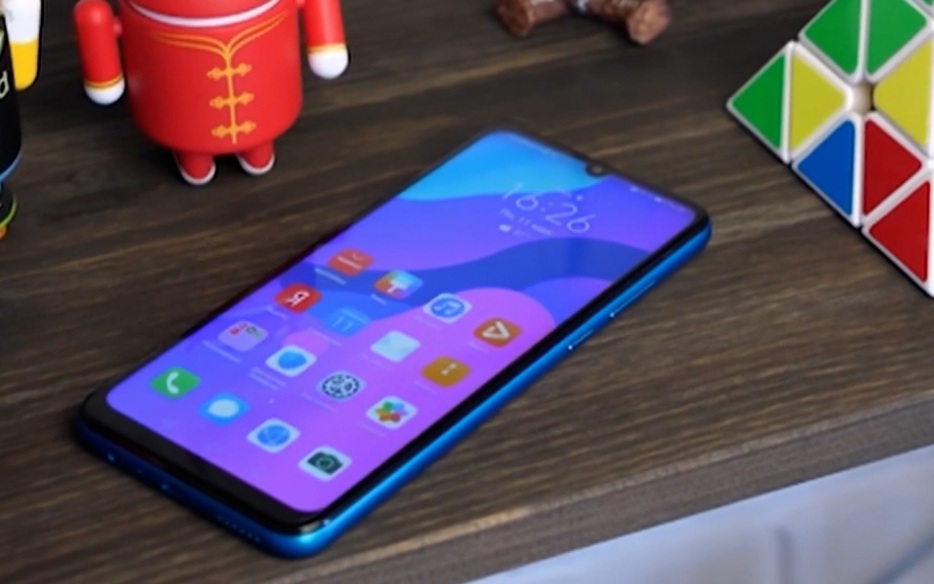 Цайлянь: китайские смартфоны подорожают в марте