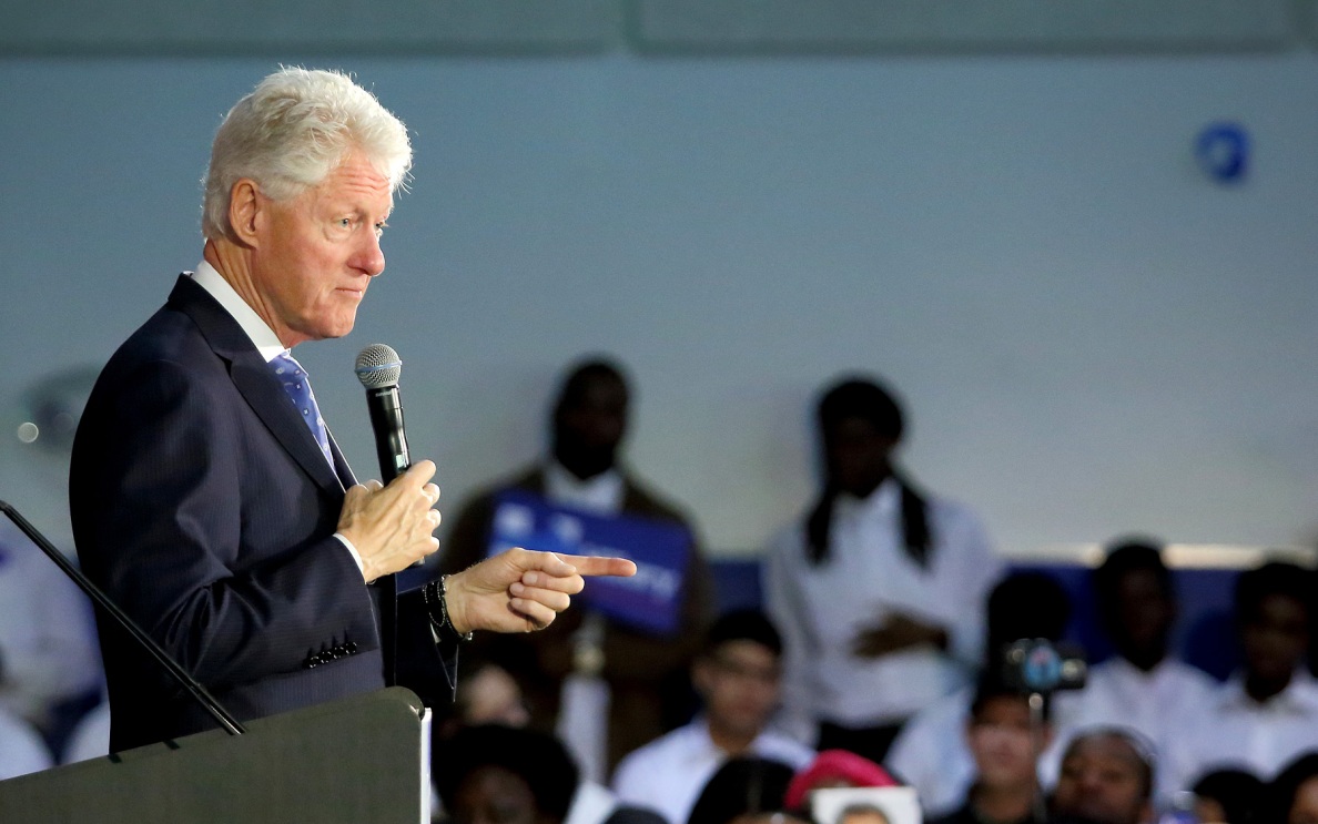 Клинтон заявил, что якобы ничего не знал о преступлениях Эпштейна