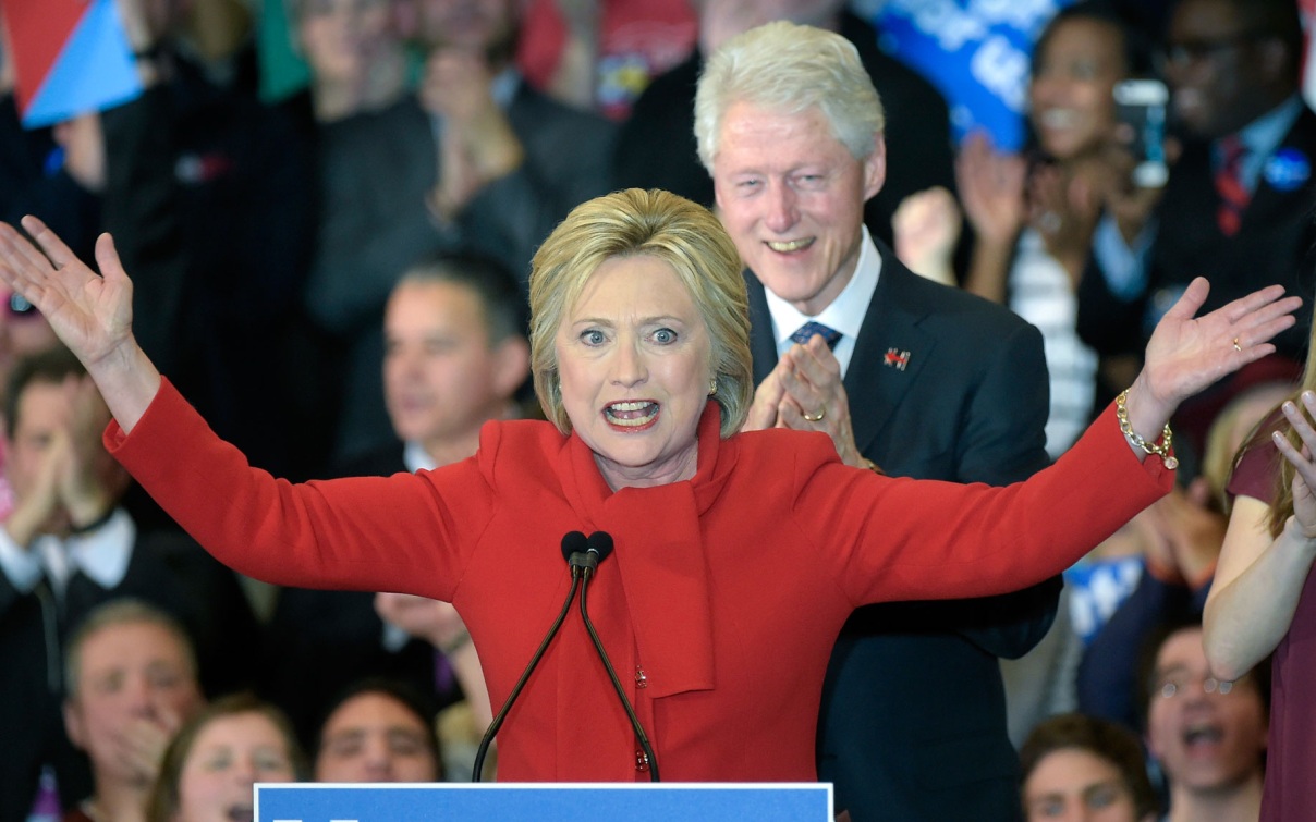 Клинтон в американском конгрессе заявила, что не знала Эпштейна