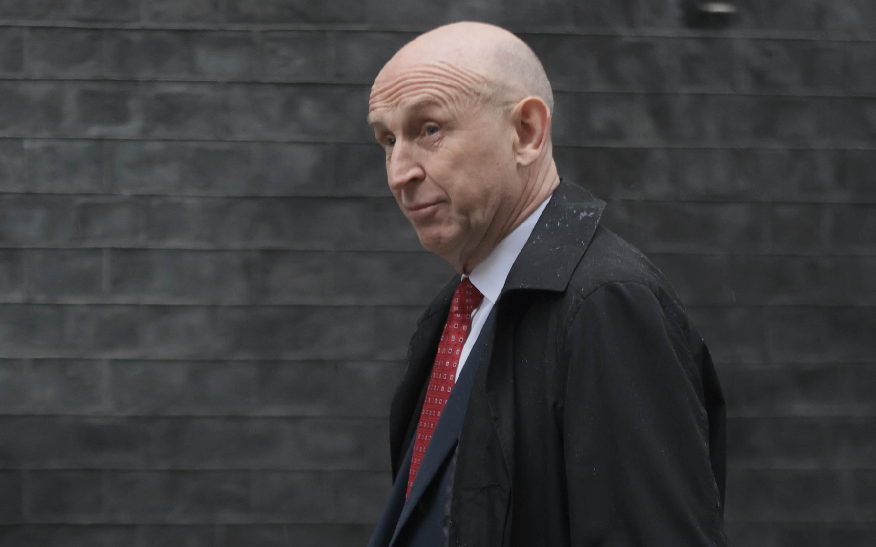 Telegraph: глава МО Британии приказал проверить базы ВВС на следы Эпштейна