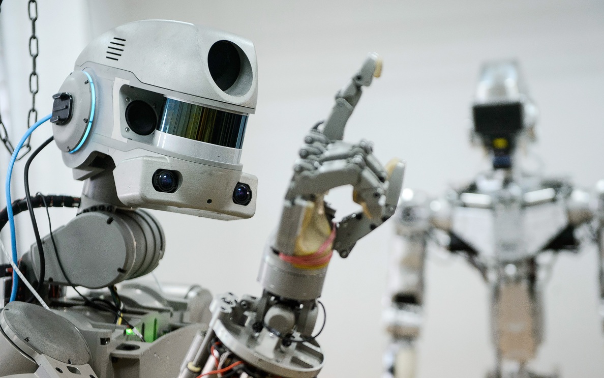 В России появился робот-хирург &ndash; аналог высокоточного комплекса Da Vinci