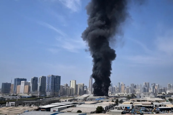 Иран бомбит ОАЭ